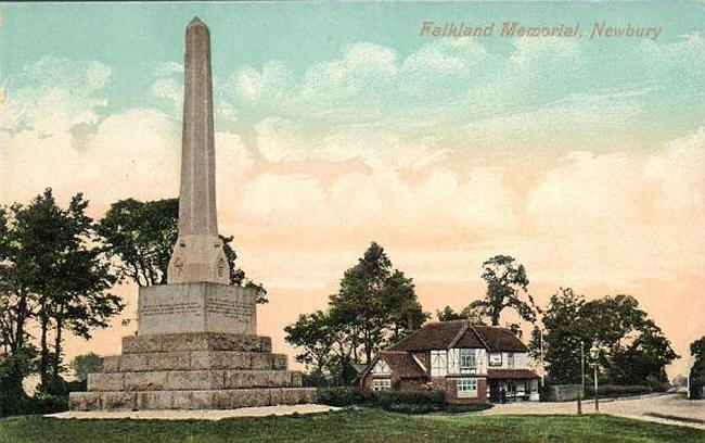 Gun,  Newbury and the Falkland Memorial