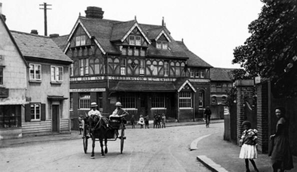 White Hart, High Street, Abridge