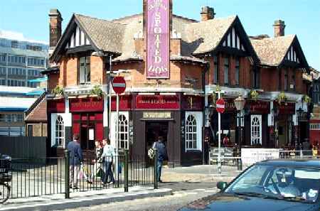 Spotted Dog, East Street/Longbridge Road, Barking - Public Houses, Taverns & Inns in Essex, Genealogy, Trade Directories & Census + Censusology