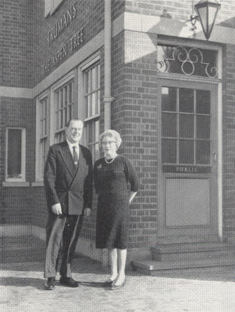 The Aspen Tree, Gobions Avenue, Havering Road, in 1955