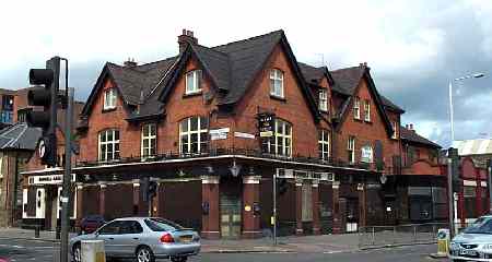 Burnell Arms, Plashet Grove/High Street, East Ham in July 2002