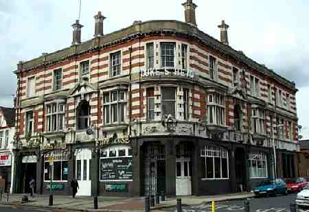 Duke's Head, Wall End, East Ham - 4th October 2002