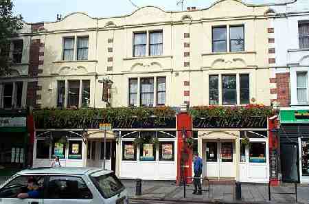 Miller's Well, Barking Road, East Ham - 4th October 2002