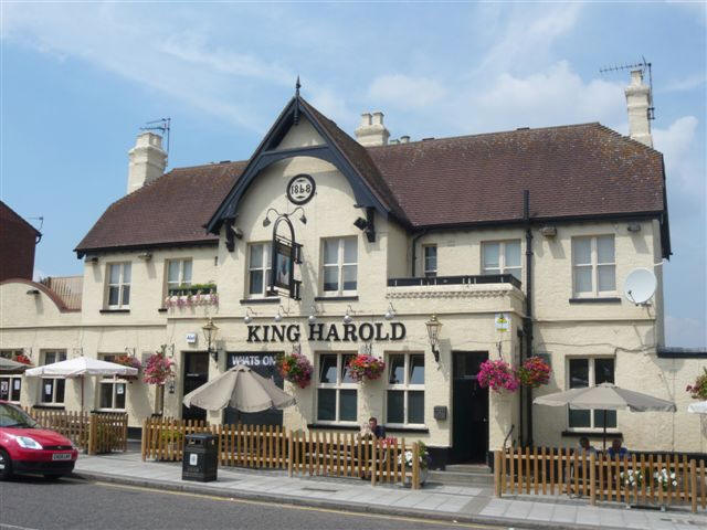 King Harold, 51 Station Road, Harold Wood, Essex - in July 2008