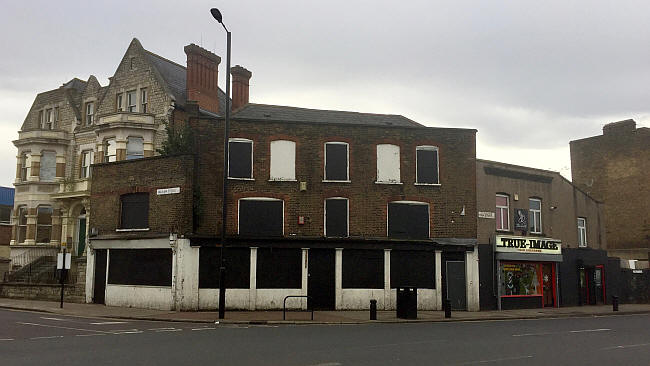 Ex Coach & Horses, 100 Broadway E13 - in 2018