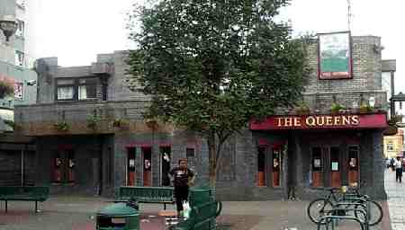 Queen's Hotel, Green Street, Plaistow