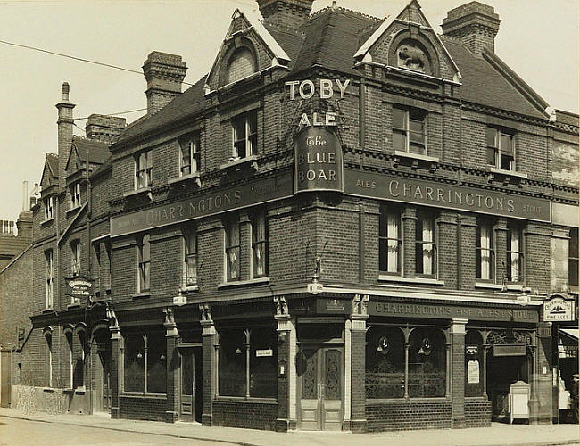 Blue Boar, 328 High Street, Stratford E15 - in 1935