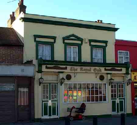 Royal Oak, 83 Leytonstone Road, Stratford, 5th February 2003