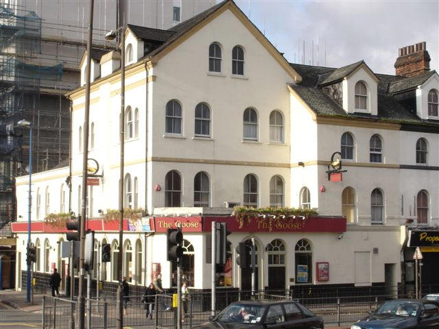 Tower Hotel, 264 Hoe Street, Walthamstow, E17 - in November 2006