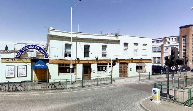 Royal Standard, 1 Black Horse Lane, Walthamstow E17 - in 2008