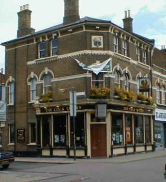 Cock, Marsh Street/High Street, Walthamstow, 16th July 2000