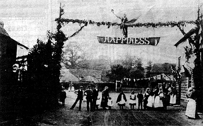 Greyhound, Flamstead End, Cheshunt - circa 1880 (the buildings are on the left in the background)