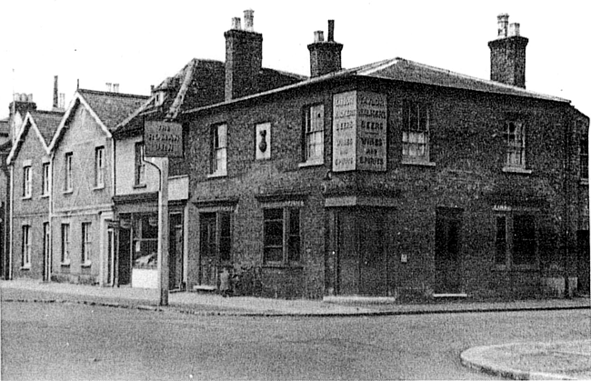 Roman Urn, 137 Crossbrook Street, Cheshunt - circa 1948