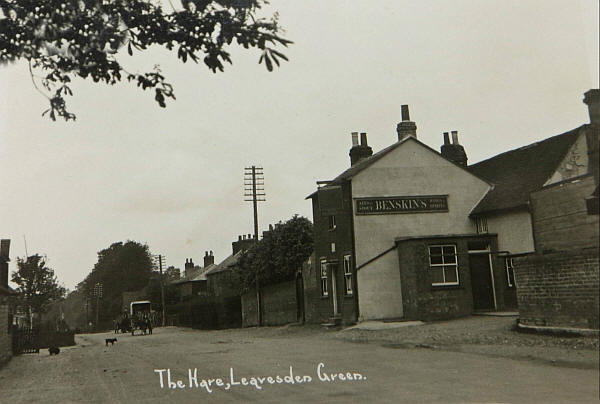 The Hare, Leavesden Green