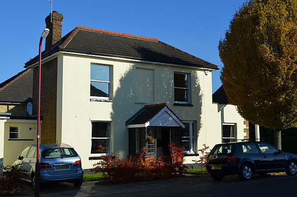 Haydon Arms, Upper Paddock Road, Watford - in November 2012 (now closed and a private residence)