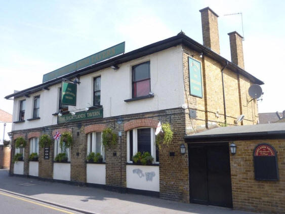 Shortlands Tavern, Station Road, Shortlands, Bromley - in April 2010