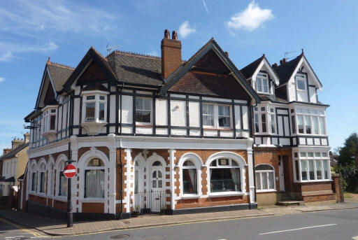 Roebuck, 47 St Margaret’s Street, Rochester - in April 2010