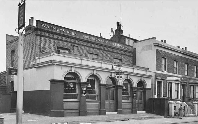 Union Arms, 109 Bridge road & Ethelburga street, Battersea in 1956