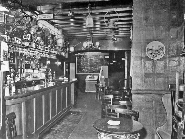 Beehive,  St Johns Hill, Battersea - bar interior in August 1968
