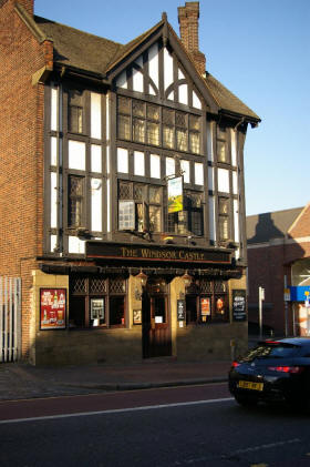 Windsor Castle, 36 St Johns Hill, Battersea South West