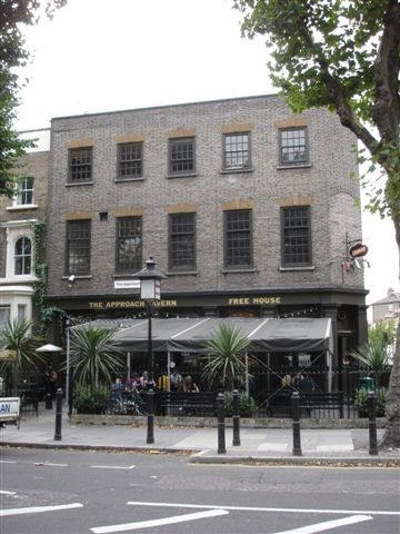 Approach Tavern, 47 Approach Road - in September 2006