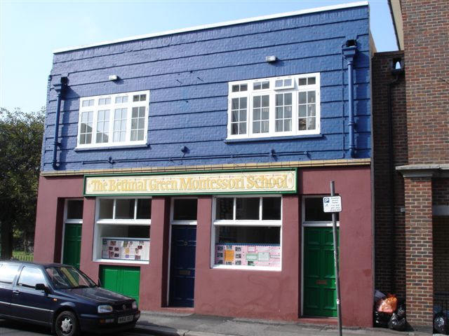 Old Horns, 68 Warner Place - in September 2006