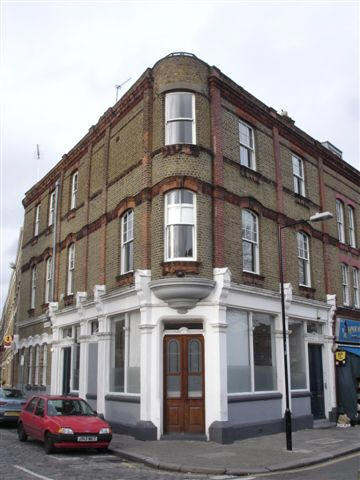 Three Loggerheads, 57 Virginia Road - in March 2007