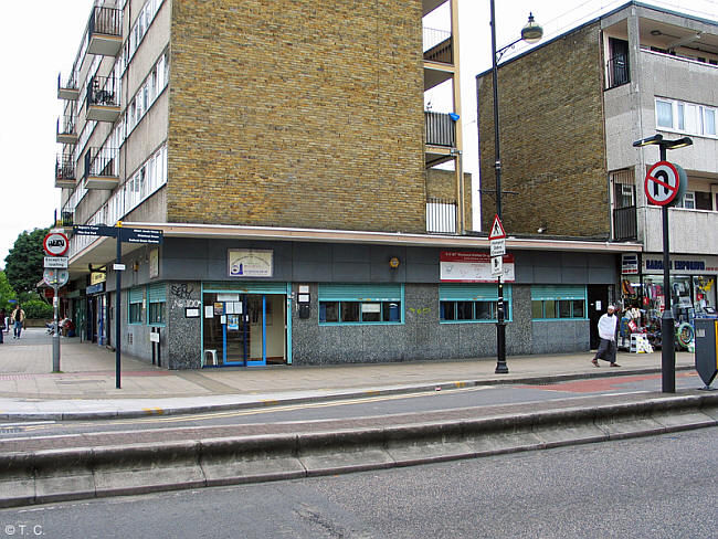 Weavers Arms, 100 Roman Road E2 - in June 2014