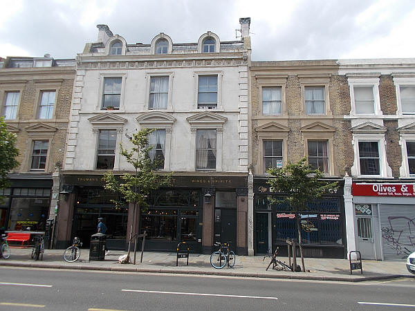 Well & Bucket, 143 Bethnal Green Road - in June 2018