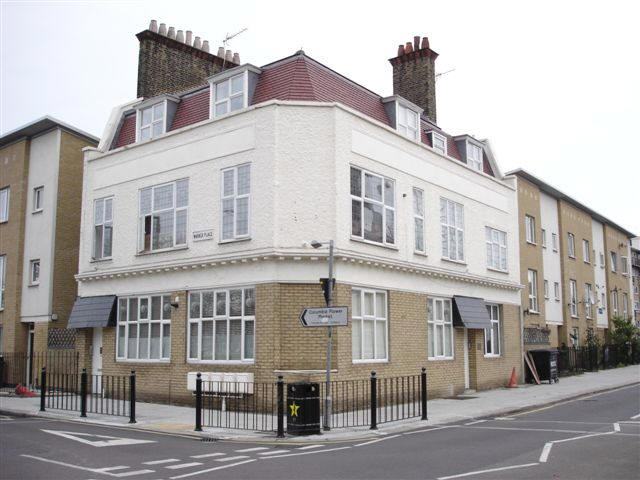 Westminster Arms, 163 Gosset Street - in December 2006