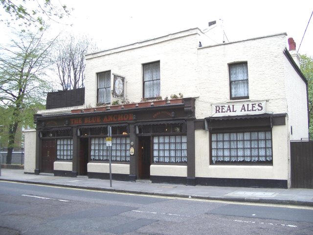 Blue anchor, in recent years - Kindly provided by Philip Mernick @ http://www.mernick.co.uk/thhol/