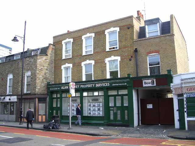 John Bull, in recent years - Kindly provided by Philip Mernick @ http://www.mernick.co.uk/thhol/