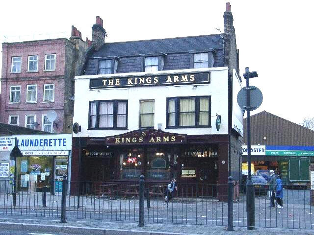 The Kings Arms, in recent years - Kindly provided by Philip Mernick @ http://www.mernick.co.uk/thhol/