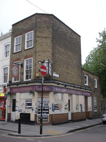 Rose of Denmark, 612 Roman Road, E3 - in May 2007