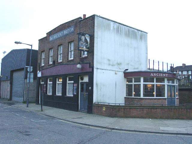 The Ancient Briton, in recent years - Kindly provided by Philip Mernick @ http://www.mernick.co.uk/thhol/