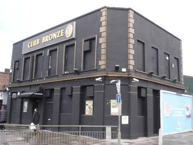 Distillers Arms, 28 Hancock Road, E3 (Bromley) - in May 2007