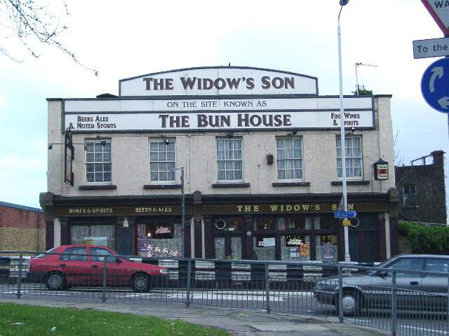 The Widows Son, in recent years - Kindly provided by Philip Mernick @ http://www.mernick.co.uk/thhol/