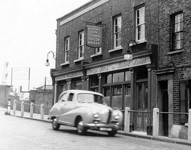 Widows Son, 75 Devons Road, Bromley - circa late 1950s