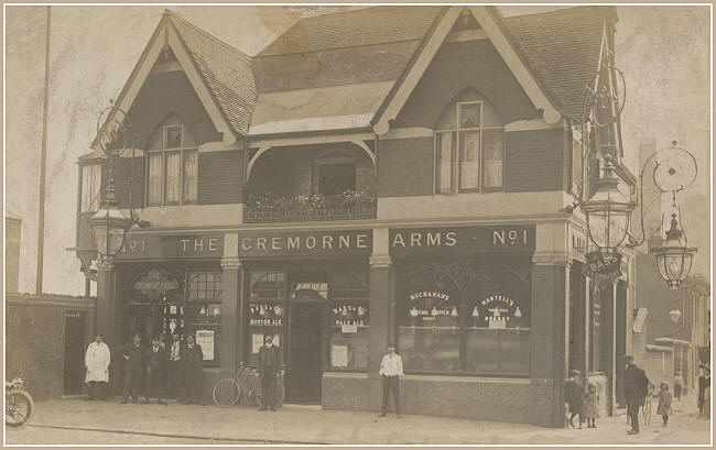 Cremorne Arms, 1 Lots Road, Chelsea, London - circa 1900s