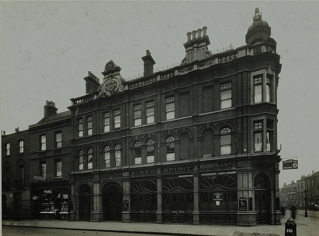 Northampton Arms, 205 Goswell Road, Clerkenwell EC1