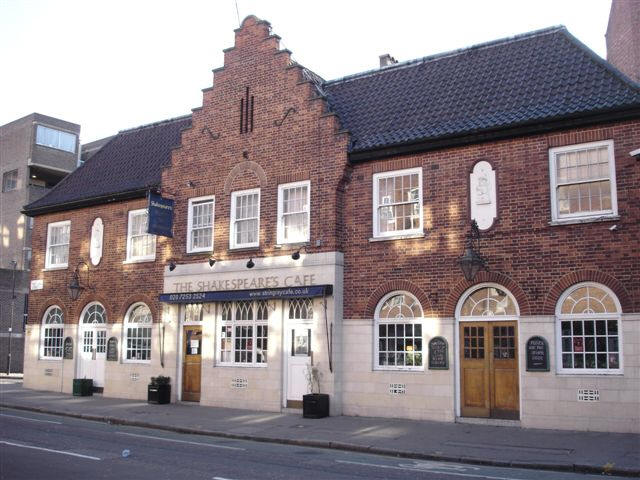 Shakespeares Head, 46 Percival Street - in December 2006