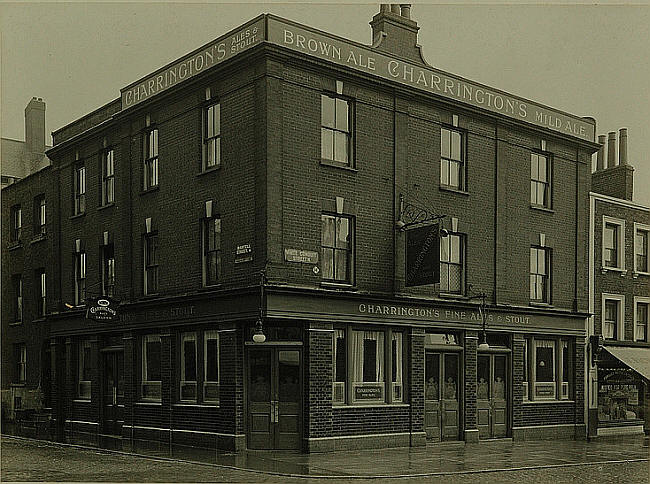 Spanish Patriots, 14 White Conduit Street, Clerkenwell, London