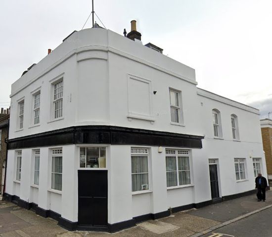 Ex Crown & Sceptre, 92 Friendly Street, Deptford - in 2020