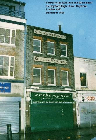 Red Lion & Wheatsheaf, 45 Deptford High Street - in December 2006
