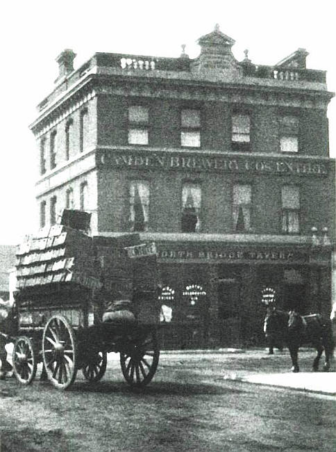 Wandsworth Bridge Tavern, Wandsworth Bridge Road,  Fulham - circa 1900