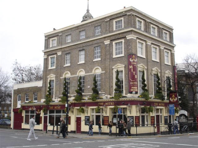 Mitre, 291 Greenwich High Street, SE10 - in March 2007