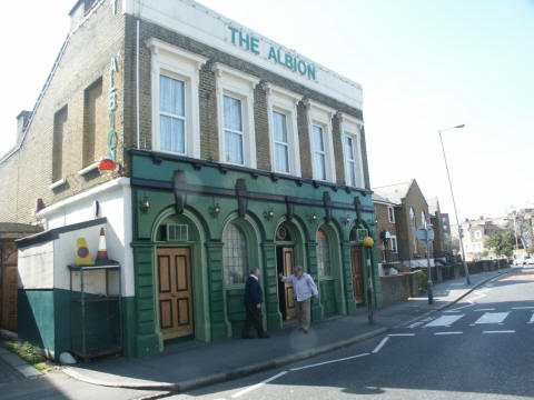 Albion, Lauriston Road - in April 2005