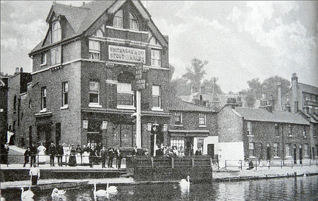 Beehive, High Hill Ferry, at the corner of Retreat Cottages - in circa 1904