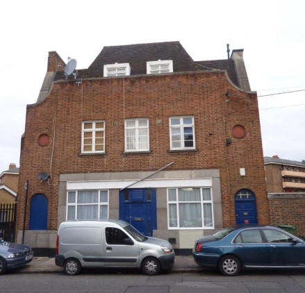 Hope & Anchor, 30 Rossington Road, E5 - in February 2010