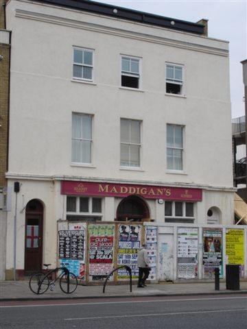 Horse & Groom, 255 Mare Street - in September 2006